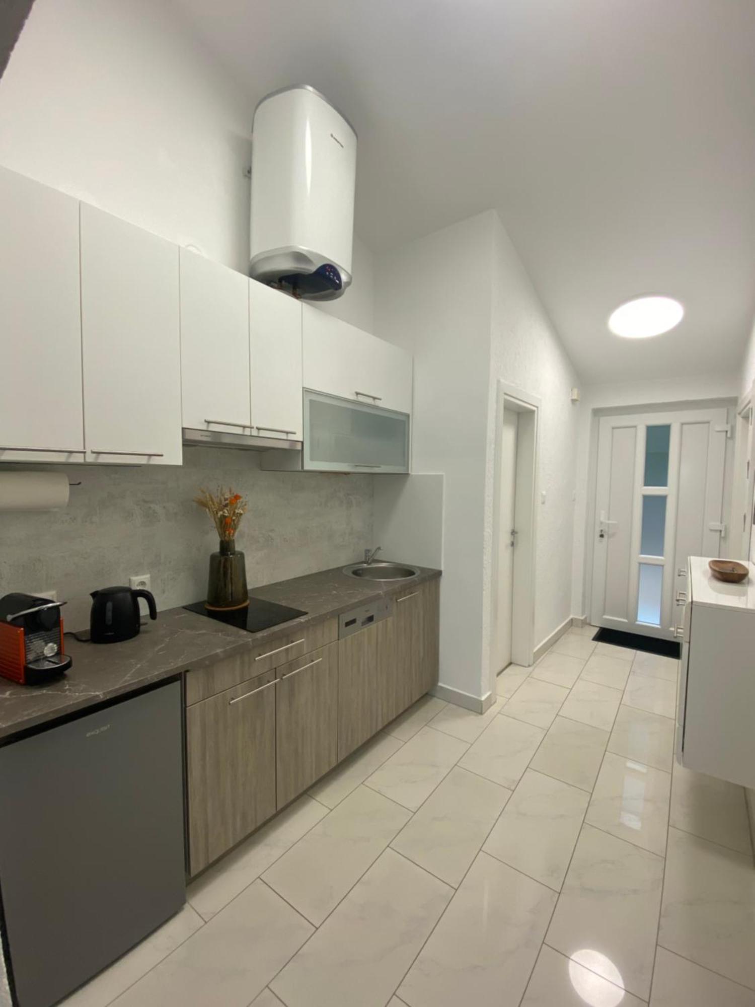 Apartment4You 센 외부 사진